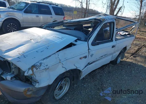 1995 Ford Ranger из США, поврежденный, VIN 1FTCR10A6SPA79864